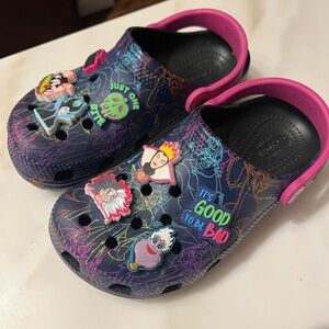 Crocs Disney Villains Kids EUC